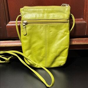 ILI Vintage Lime Green Leather Crossbody Bag